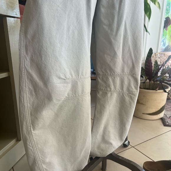 We The Free Mid Rise Barrel jeans size 27 - Picture 5 of 12